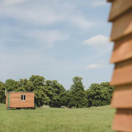 Farm Im Gruenen * Wardow